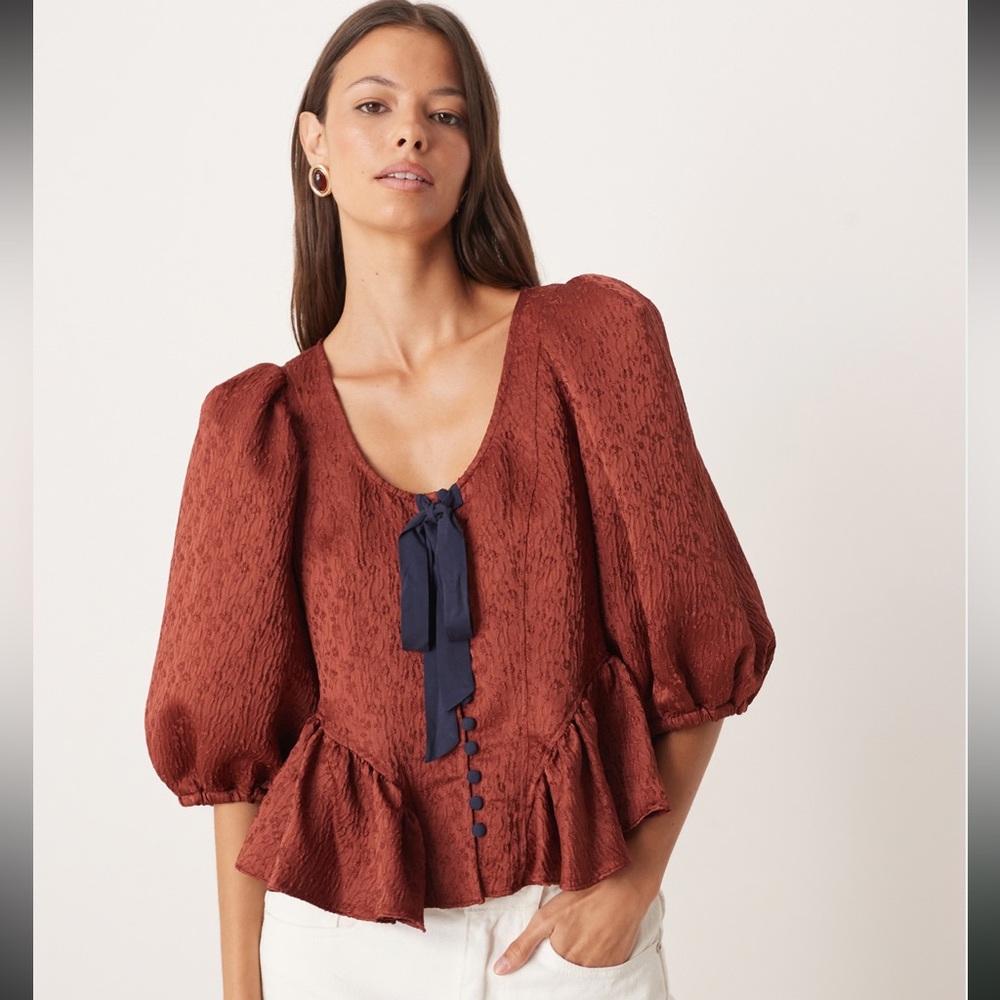 FREE PEOPLE Pamela Bow Top / White Alyssum